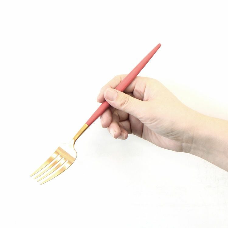 クチポール（Cutipol） GOA/ゴア レッドマットゴールド ディナーフォーク/テーブルフォーク GO04RG [ネコポス対応可(18点まで)]