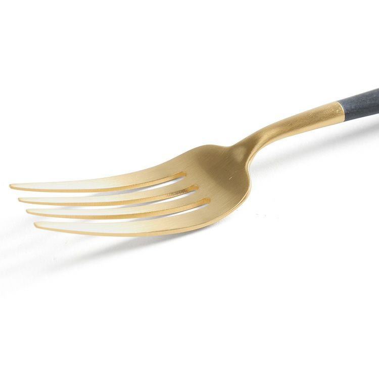 クチポール（Cutipol） GOA/ゴア ブラックマットゴールド ディナーフォーク/テーブルフォーク GO04GB [ネコポス対応可(18点まで)]