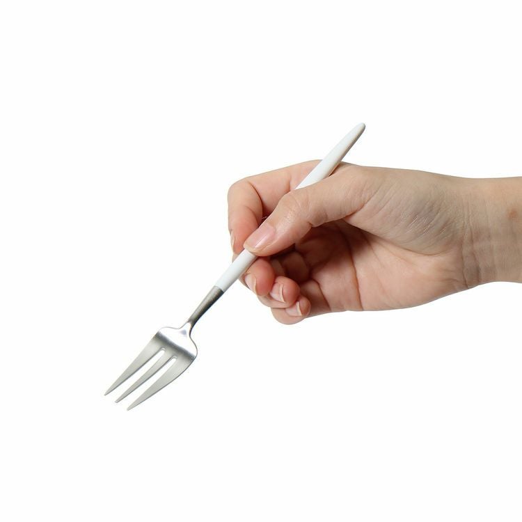 クチポール（Cutipol） GOA/ゴア ホワイト ケーキフォーク／ペストリーフォーク GO24W [ネコポス対応可(18点まで)]