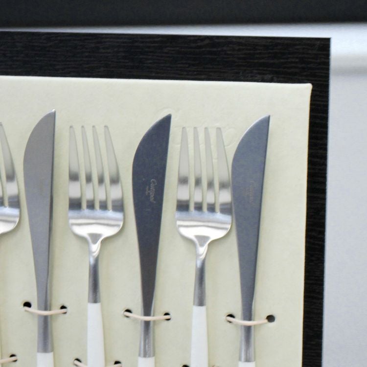 クチポール（Cutipol） GOA/ゴア ホワイト ディナー24点セット （ディナーナイフ・ディナーフォーク・ディナースプーン・コーヒー/ティースプーン） 収納木箱入り(ギフトボックス)