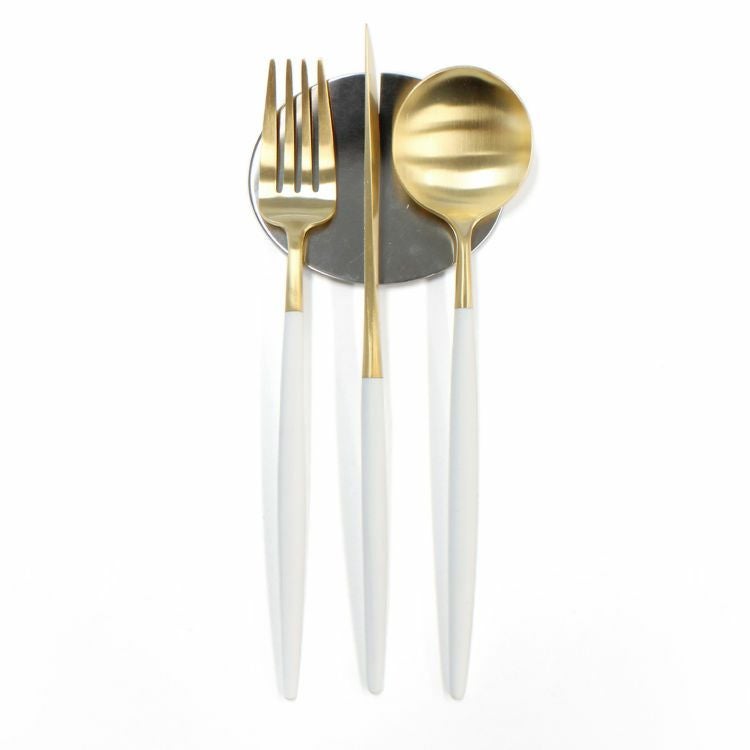 ＜4点セット＞クチポール（Cutipol） GOA/ゴア ホワイトマットゴールド ディナー3点＆カトラリーレスト1点 [ネコポス対応可(4セットまで)]