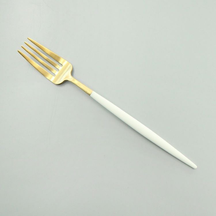 ＜4点セット＞クチポール（Cutipol） GOA/ゴア ホワイトマットゴールド ディナー3点＆カトラリーレスト1点 [ネコポス対応可(4セットまで)]