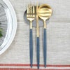＜4点セット＞クチポール（Cutipol） GOA/ゴア ブルーマットゴールド ディナー3点＆カトラリーレスト1点 [ネコポス対応可(4セットまで)]