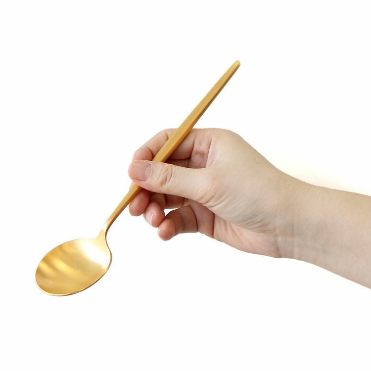 クチポール（Cutipol） MOON MATT/ムーンマット ゴールド ディナースプーン [ネコポス対応可(18点まで)]