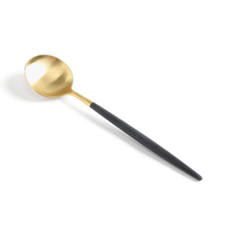 ＜4点セット＞クチポール（Cutipol） GOA/ゴア ブラックマットゴールド ディナー3点＆カトラリーレスト1点 [ネコポス対応可(4セットまで)]