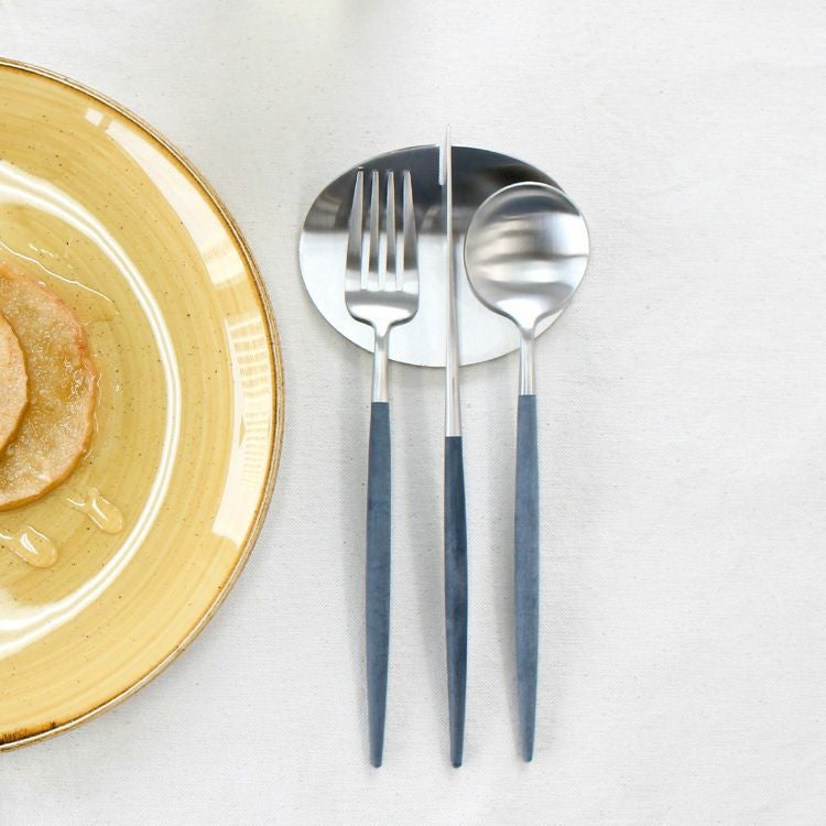 ＜4点セット＞クチポール（Cutipol） GOA/ゴア ブルー デザート3点＆カトラリーレスト1点 [ネコポス対応可(4セットまで)]