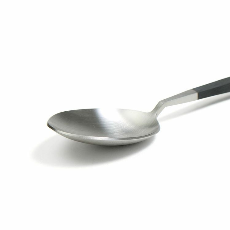 クチポール（Cutipol） クーベ/KUBE ディナースプーン [ネコポス対応可(18点まで)]