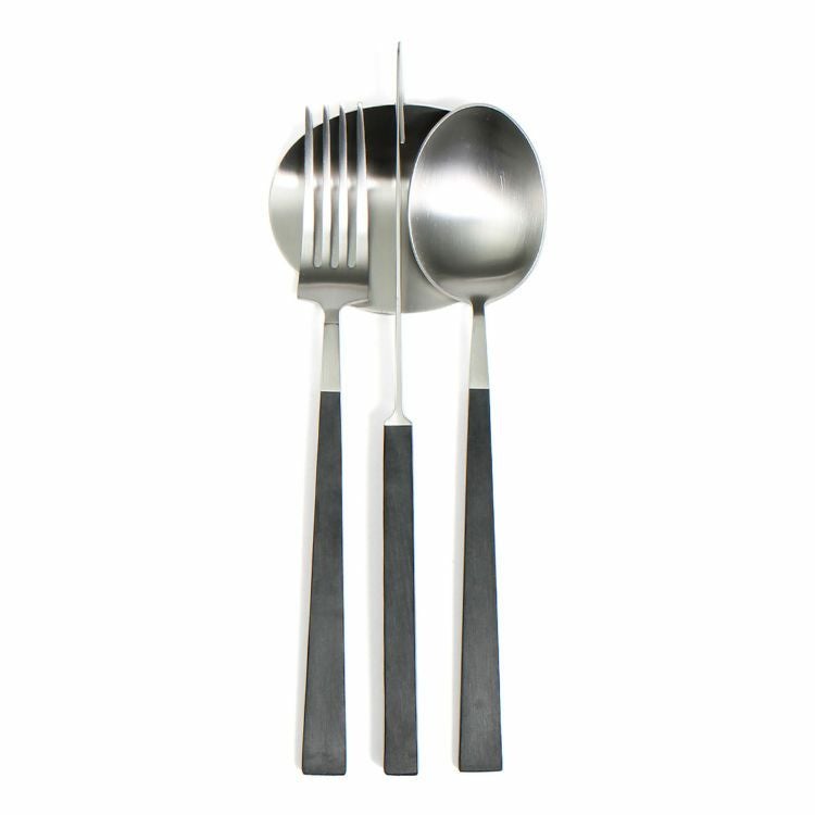 ＜4点セット＞クチポール（Cutipol） KUBE/クーベ ディナー3点＆カトラリーレスト1点 [ネコポス対応可(4セットまで)]