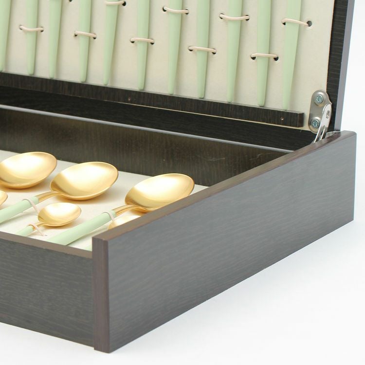 クチポール（Cutipol） ゴア/GOA セラドンマットゴールド ディナー24点セット