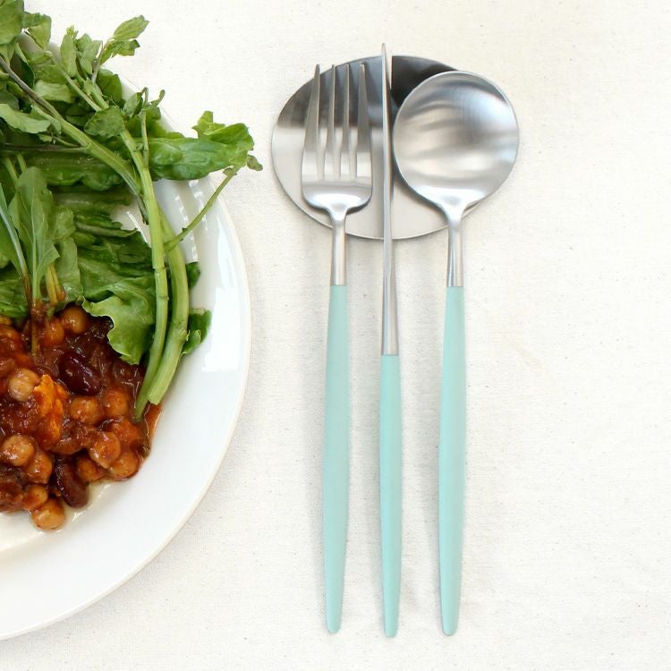 クチポール（Cutipol） ゴア/GOA ターコイズ ディナー3点＆カトラリーレスト1点 [ネコポス対応可(4セットまで)]