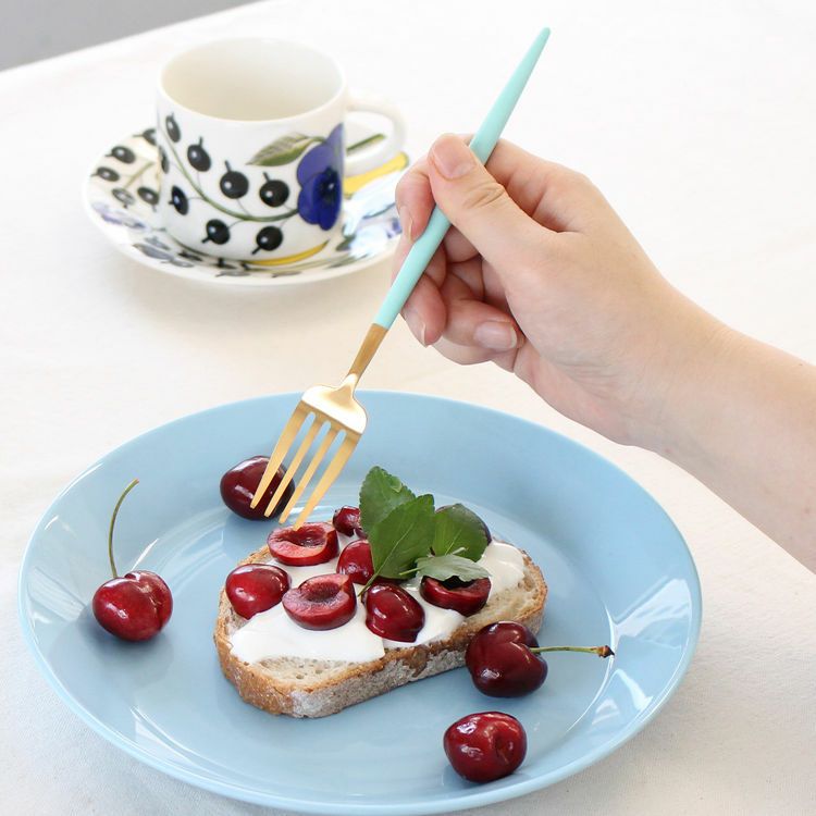 クチポール（Cutipol） ゴア/GOA ターコイズマットゴールド デザートフォーク [ネコポス対応可(18点まで)]