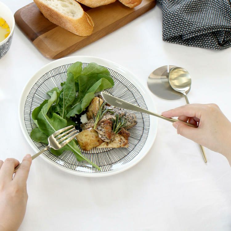 クチポール（Cutipol） ムーンマット/MOON MATT シャンパンゴールド ディナー8点セット 化粧箱付