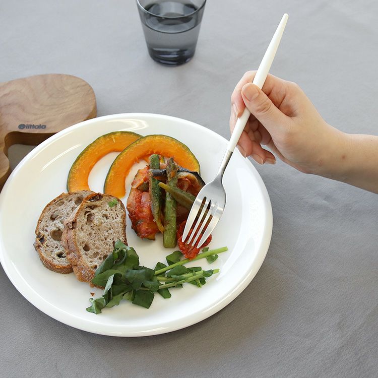 クチポール（Cutipol） ミオ/MIO ホワイト ディナーフォーク [ネコポス対応可(18点まで)]