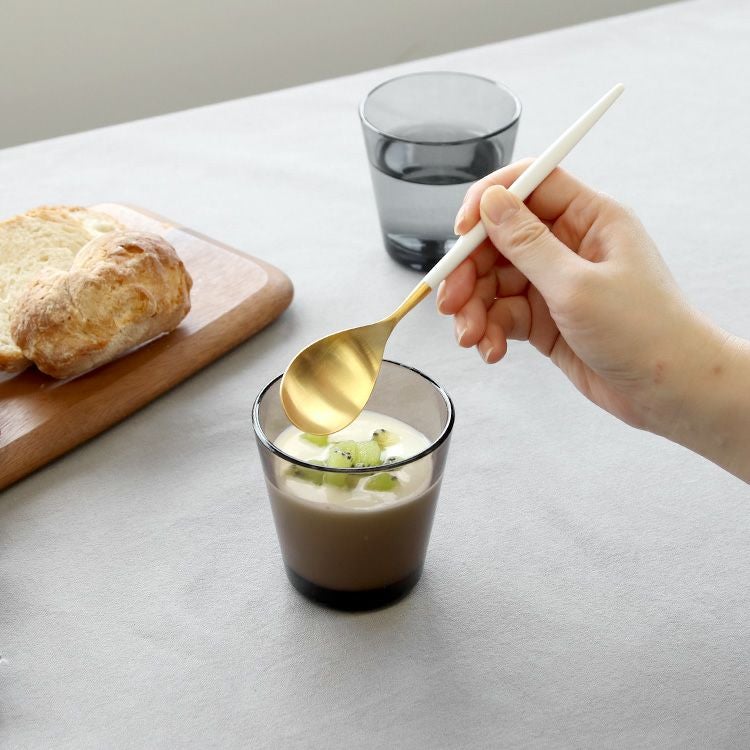 クチポール（Cutipol） ミオ/MIO ホワイトマットゴールド デザートスプーン [ネコポス対応可(18点まで)]