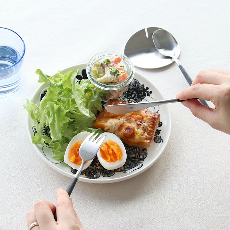 クチポール（Cutipol） ナウ/NAU ブラック デザート3点＆カトラリーレスト1点 [ネコポス対応可(4セットまで)]