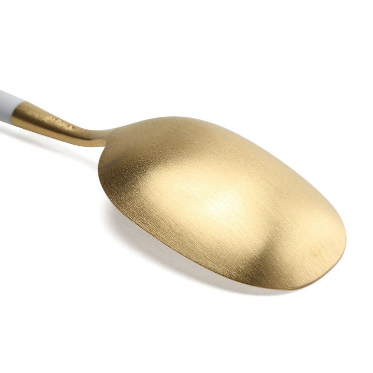 クチポール（Cutipol） ナウ/NAU ホワイトマットゴールド デザートスプーン [ネコポス対応可(18点まで)]