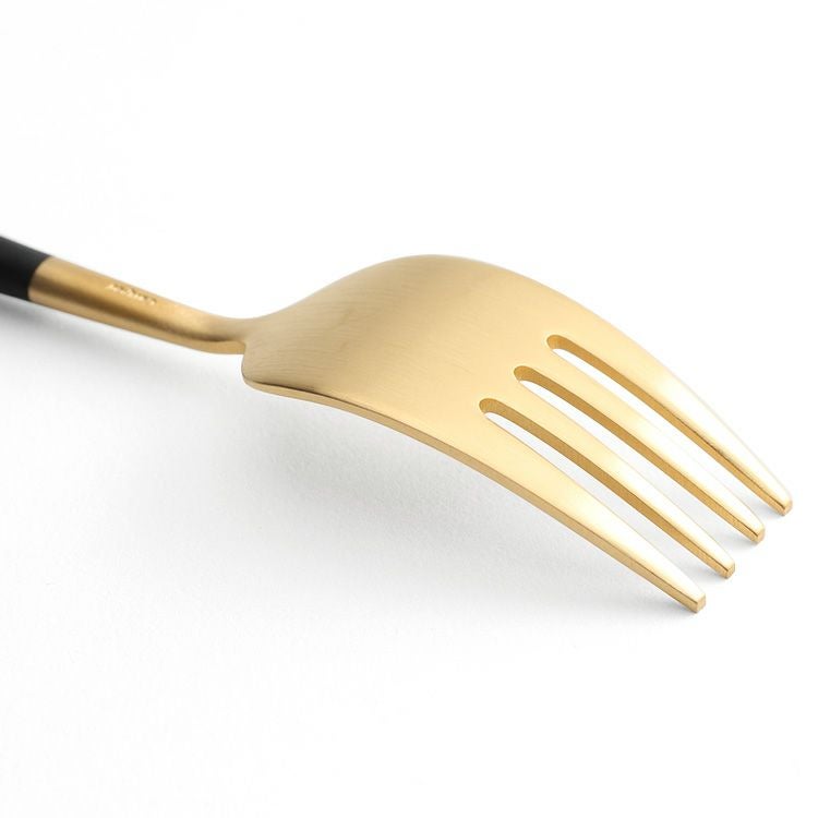 クチポール（Cutipol） ナウ/NAU ブラックマットゴールド ディナーフォーク