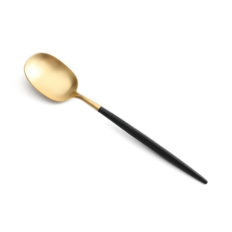 クチポール（Cutipol） ナウ/NAU ブラックトマットゴールド ディナー3点＆カトラリーレスト1点