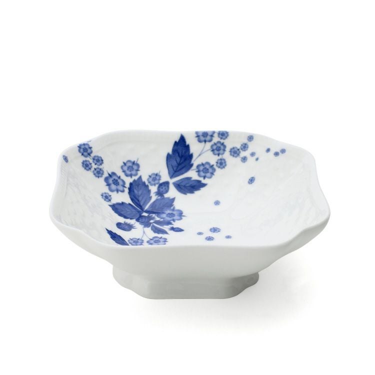 ウェッジウッド（WEDGWOOD） ストロベリー ブルーム インディゴ スモールボウル