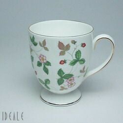 ウェッジウッド（WEDGWOOD） ワイルドストロベリー/Wild Strawberry マグ(リータイプ)