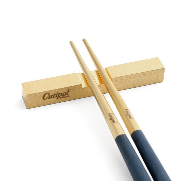 クチポール（Cutipol） クーベ/KUBE ブルーマットゴールド 箸 + 箸置きセット