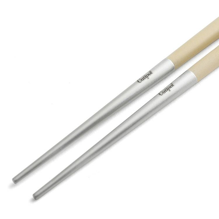 クチポール（Cutipol） クーベ/KUBE アイボリー 箸 + 箸置きセット