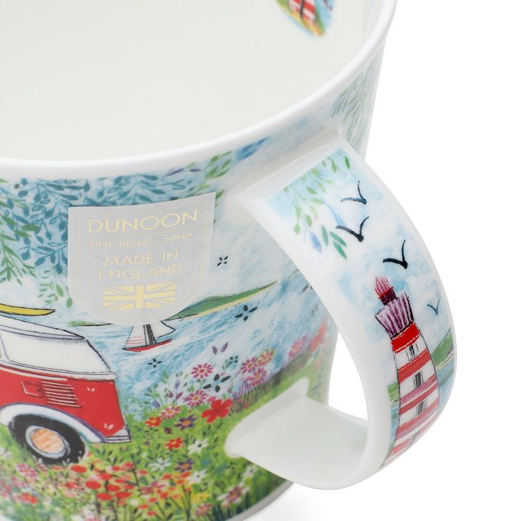 ダヌーン（Dunoon） マグカップ CAIRNGORM レッド キャンピングカー