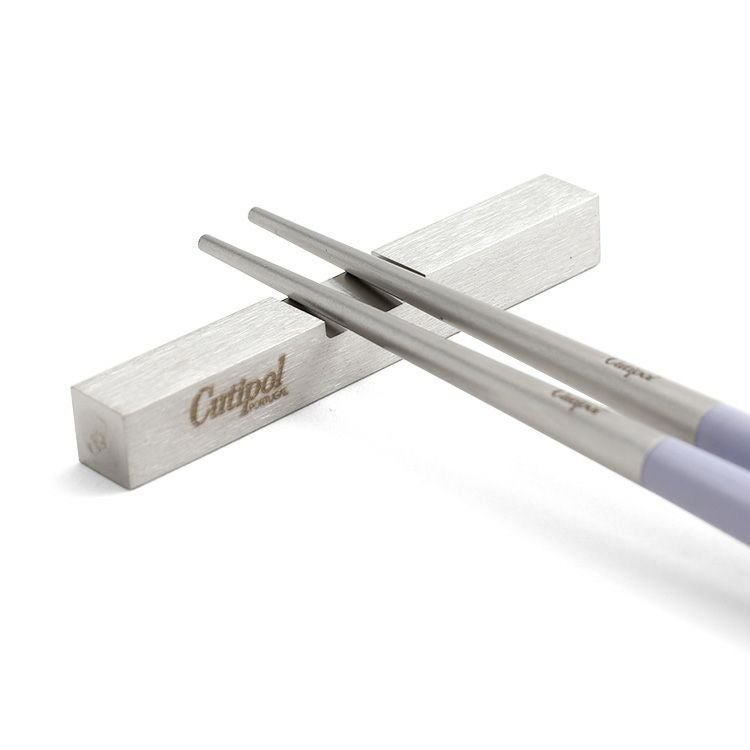 クチポール（Cutipol） クーベ/KUBE バイオレット 箸 + 箸置きセット